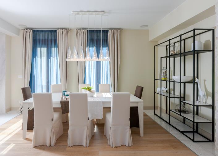 Image No.10-5 Bed Villa for sale