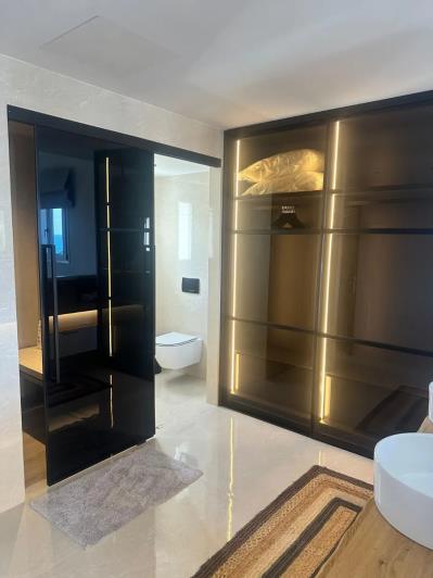 Image No.9-4 Bed Villa for sale