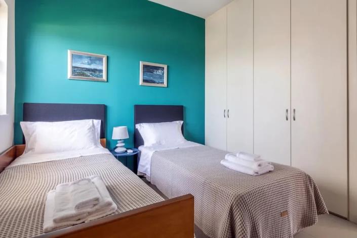 Image No.16-2 Bed Apartment for sale