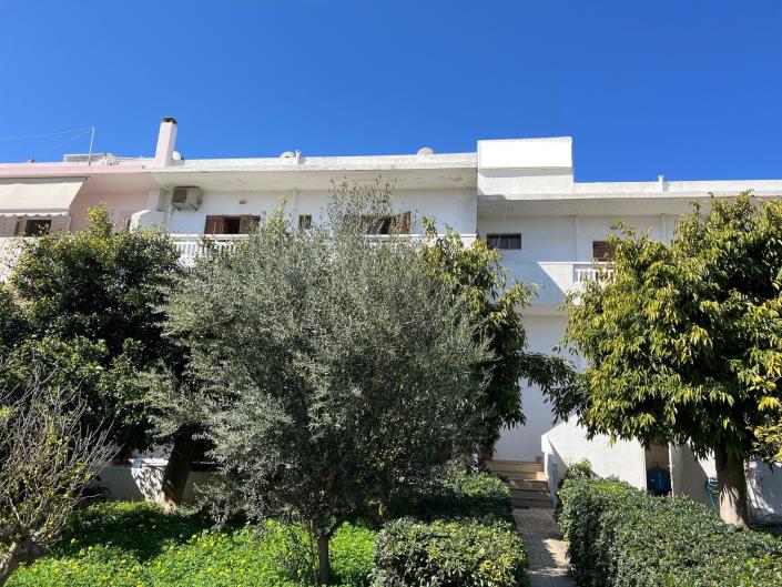 Image No.4-Un hôtel de 10 chambres à vendre à Kato Gouves