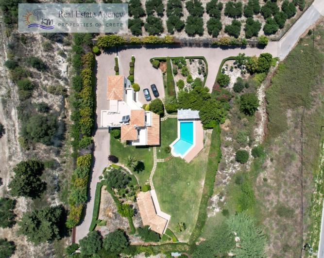 Image No.3-4 Bed Villa for sale