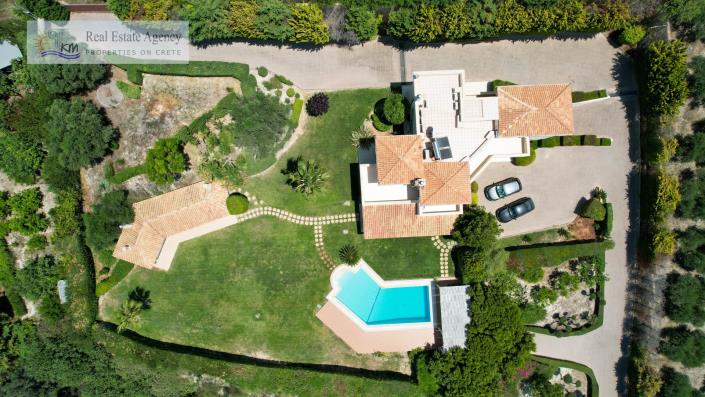 Image No.1-4 Bed Villa for sale