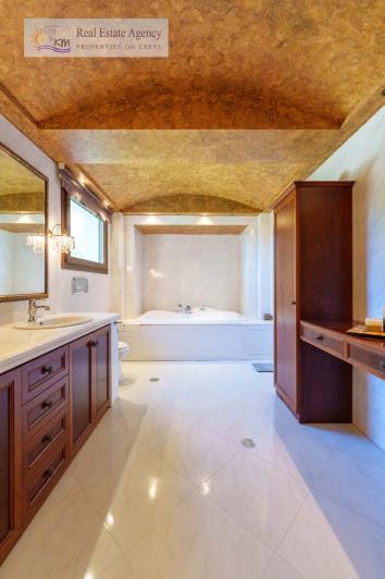 Image No.44-4 Bed Villa for sale