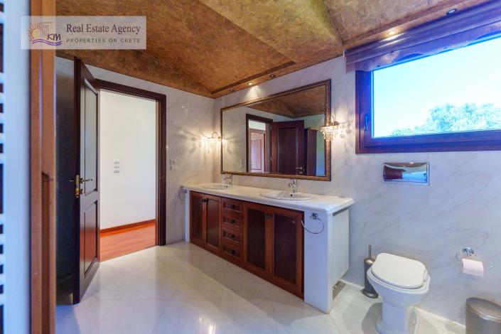 Image No.47-4 Bed Villa for sale