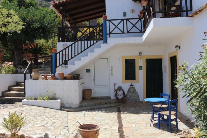 Image No.3-4 Bed House for sale