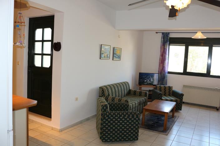 Image No.17-4 Bed House for sale