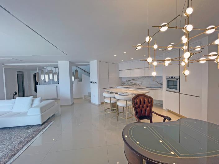 Image No.8-Villa de 5 chambres à vendre à Lygaria