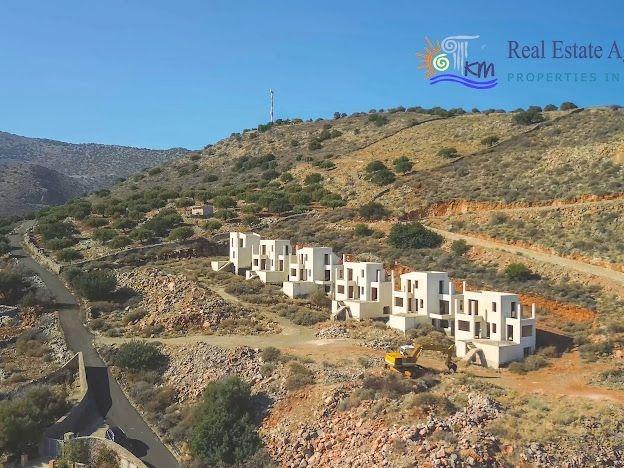 Image No.12-24 Bed Property for sale