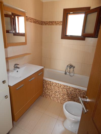 Image No.19-4 Bed House for sale