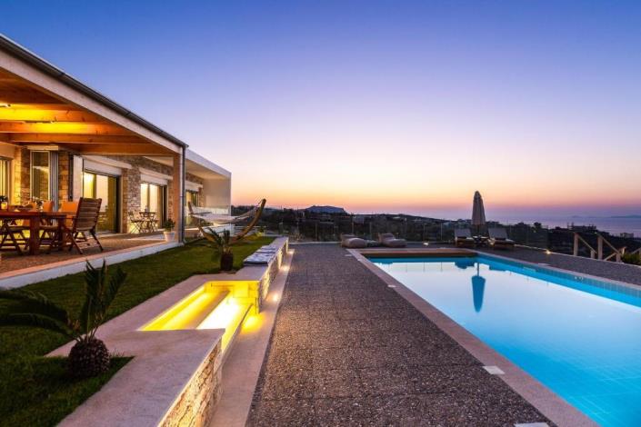 Image No.1-6 Bed Villa for sale