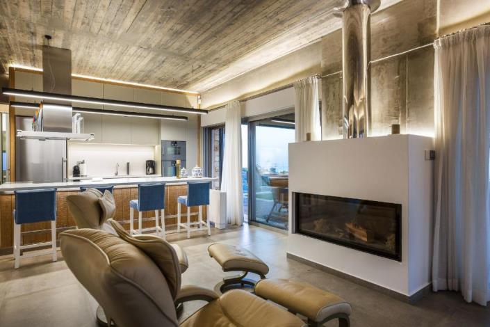 Image No.12-6 Bed Villa for sale