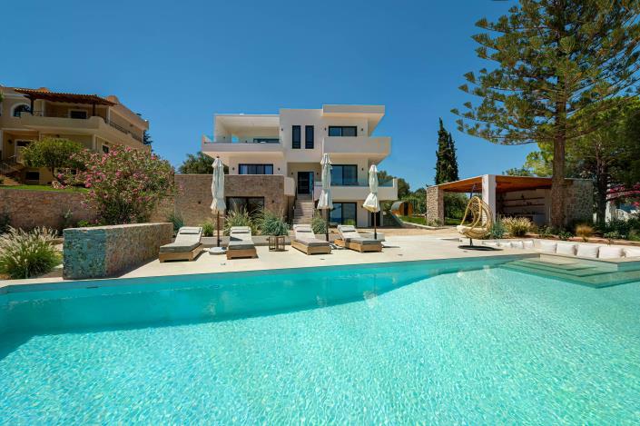 Image No.3-4 Bed Villa for sale