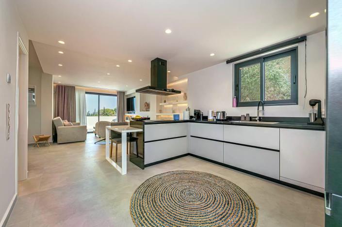 Image No.17-4 Bed Villa for sale