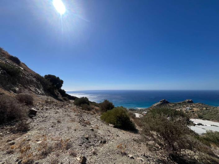 Image No.3-Terrain à vendre à Keratokampos