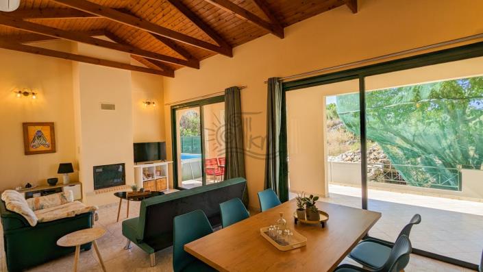 Image No.9-3 Bed Villa for sale