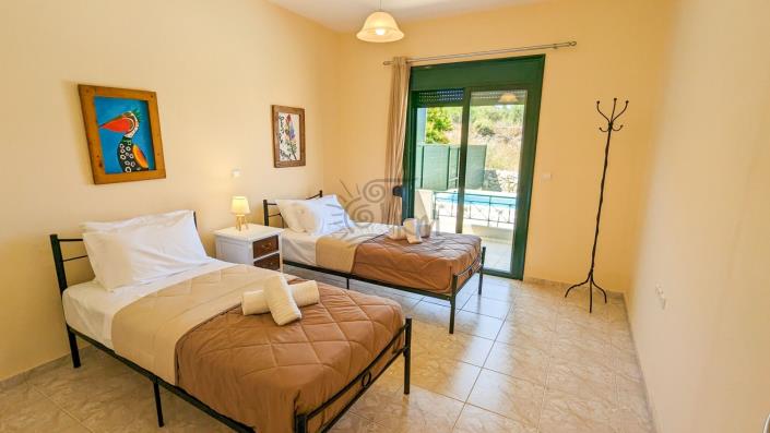 Image No.28-3 Bed Villa for sale