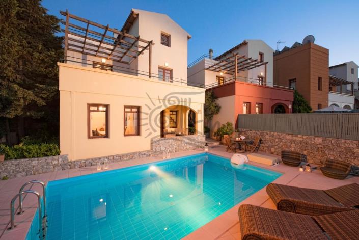 Image No.19-3 Bed Villa for sale