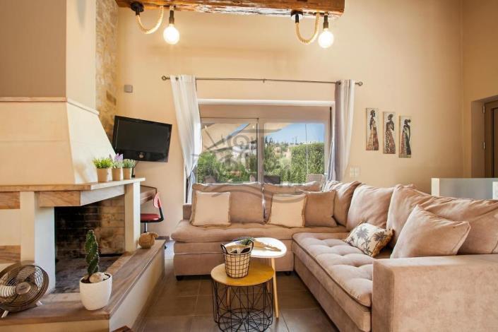 Image No.8-2 Bed Villa / Detached for sale