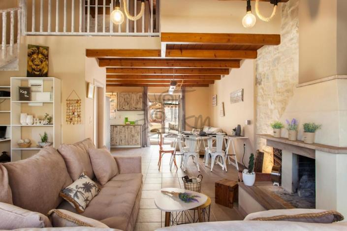 Image No.11-2 Bed Villa / Detached for sale