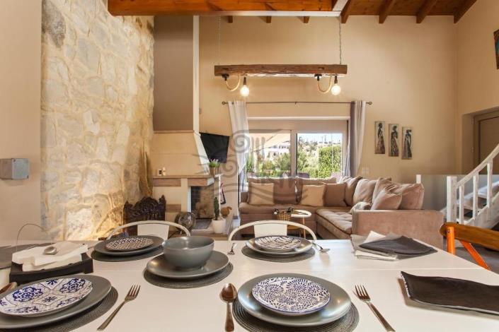 Image No.14-2 Bed Villa / Detached for sale