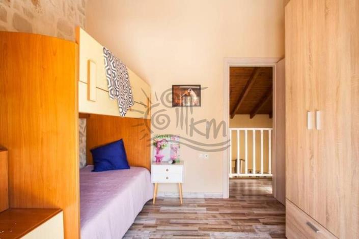 Image No.20-2 Bed Villa / Detached for sale