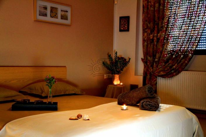 Image No.19-9 Bed Villa for sale