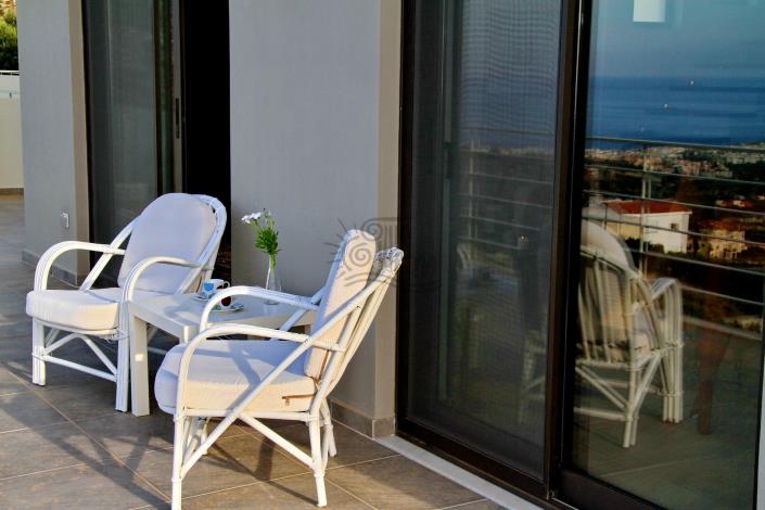 Image No.22-9 Bed Villa for sale