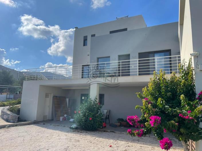 Image No.24-9 Bed Villa for sale