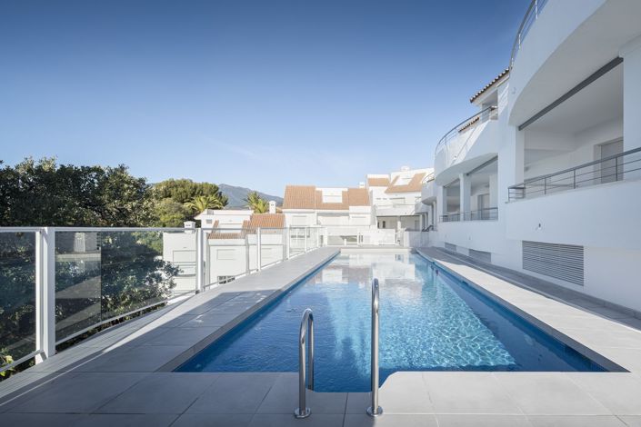 Image No.1-2 Bed Property for sale