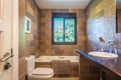 b98le8d7m9k3degpefzhs0lif8u4xzvzhwxtmggyekxx9