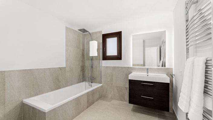 Image No.20-5 Bed Villa for sale