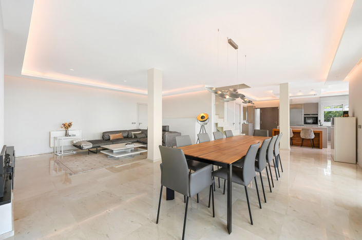 Image No.11-4 Bed Villa for sale