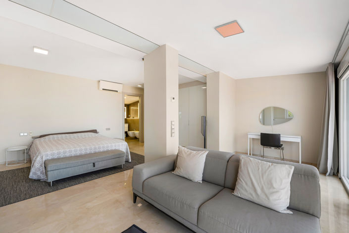 Image No.18-4 Bed Villa for sale