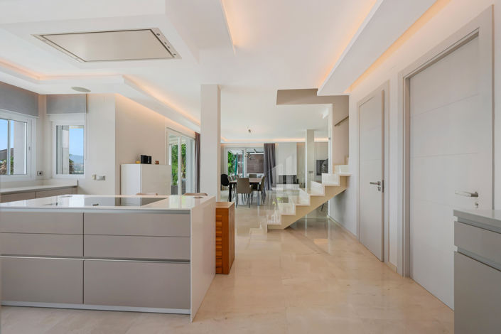 Image No.8-4 Bed Villa for sale