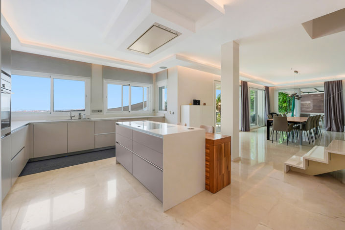 Image No.9-4 Bed Villa for sale