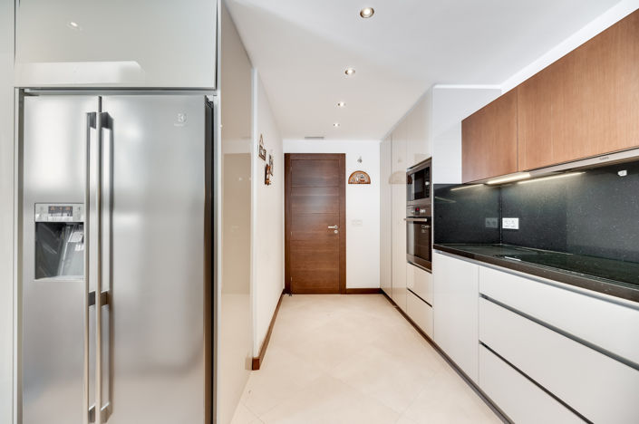 Image No.10-3 Bed Apartment for sale