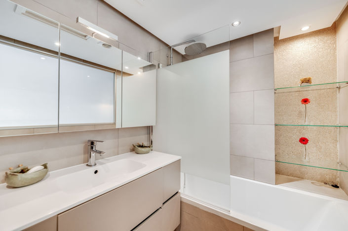 Image No.20-3 Bed Apartment for sale