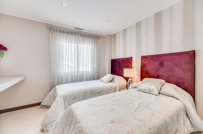 Image No.23-3 Bed Apartment for sale