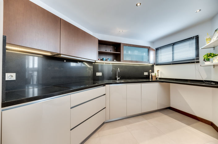 Image No.5-3 Bed Apartment for sale