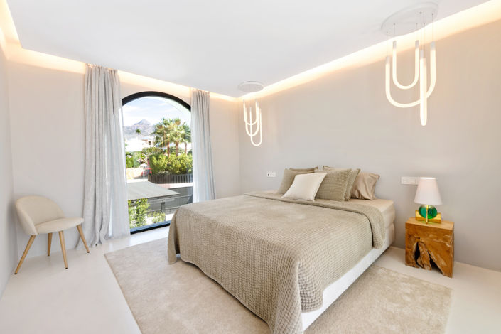 Image No.18-4 Bed Villa for sale