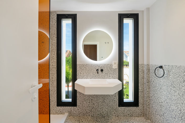 Image No.26-4 Bed Villa for sale