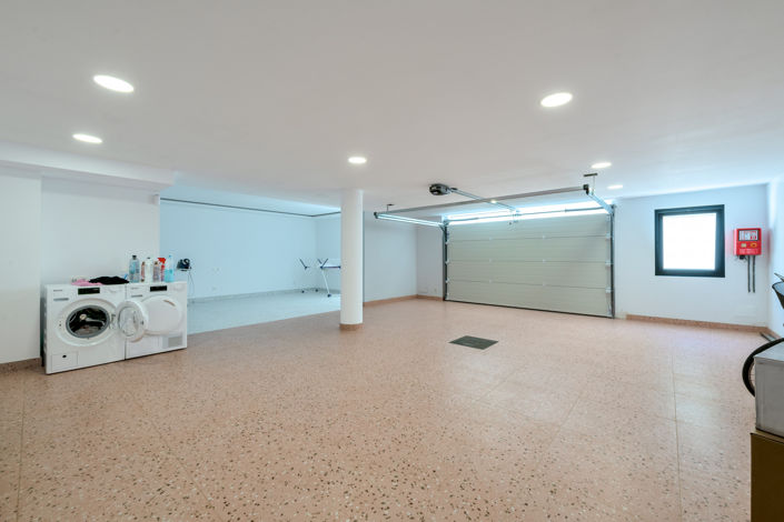 Image No.29-4 Bed Villa for sale