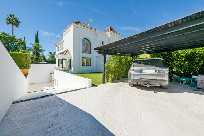 Image No.30-4 Bed Villa for sale