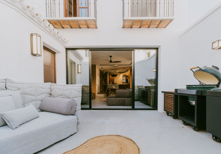 Image No.13-3 Bed Townhouse for sale