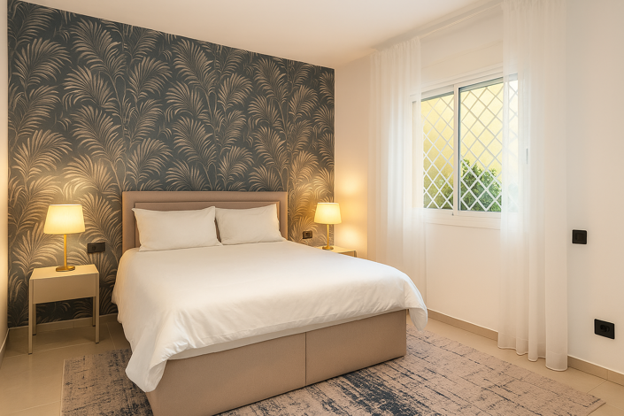 Image No.19-4 Bed Property for sale