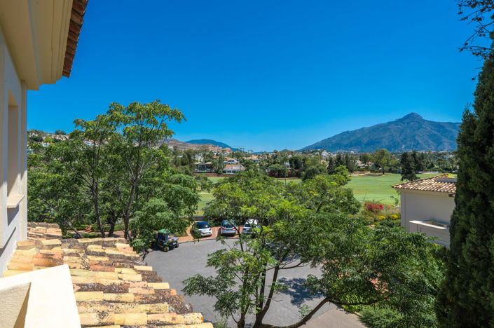 Image No.15-3 Bed Apartment for sale