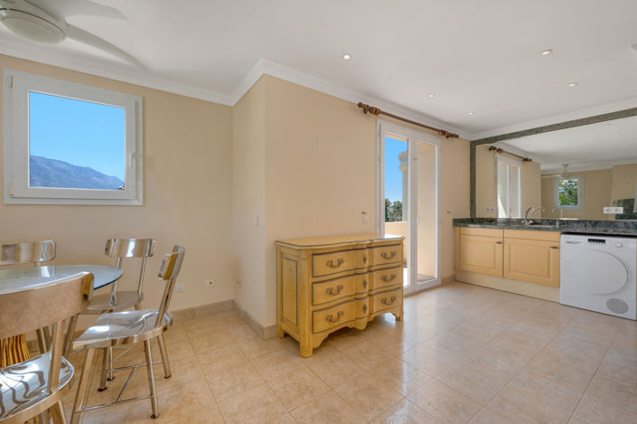 Image No.5-3 Bed Apartment for sale