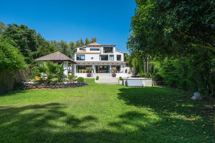 Image No.2-Villa de 5 chambres à vendre à Marbella