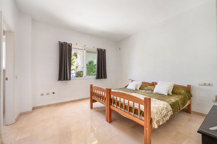 Image No.17-2 Bed Apartment for sale