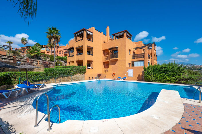 Image No.1-3 Bed Apartment for sale